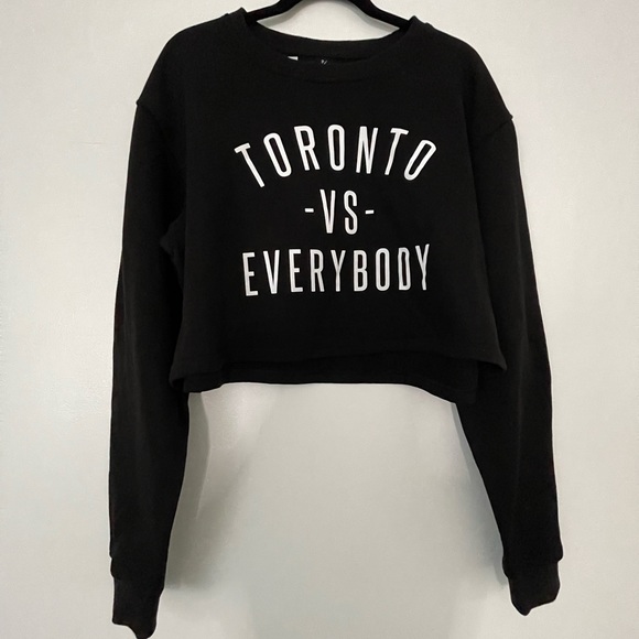 Toronto vs Everybody cropped sweatshirt by Peace Collection - Picture 2 of 5